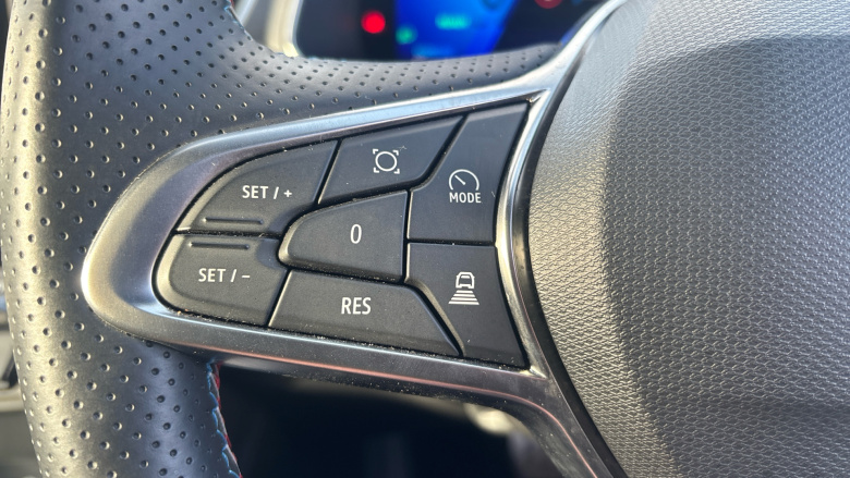 Renault Symbioz 1.6 E-Tech FHEV 145 Iconic Esprit Alpine 5dr Auto Hybrid Estate